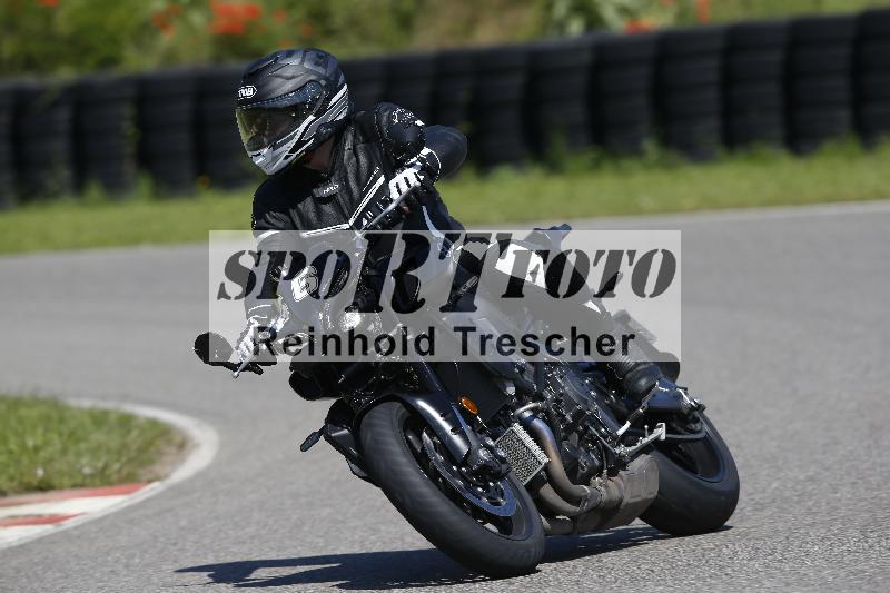 /Archiv-2024/29 12.06.2024 MOTO.CH Track Day ADR/Gruppe blau/66